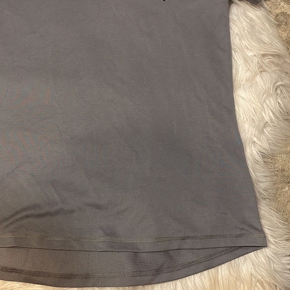 PUMA Gray Lightweight Workout‎ Shirt - Picture 5 of 7